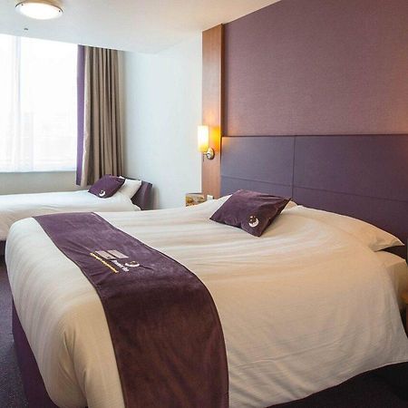 Premier Inn Лімінгтон Екстер'єр фото